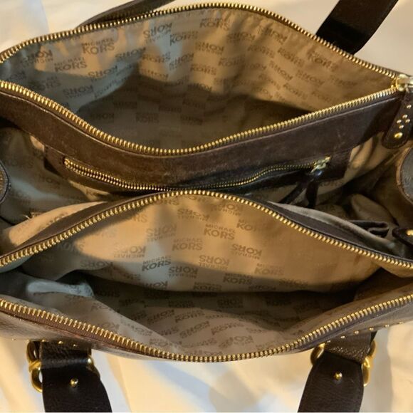 MICHAEL KORS Brown Leather Studded LARGE Shoulder Bag Purse Vintage - Picture 14 of 16